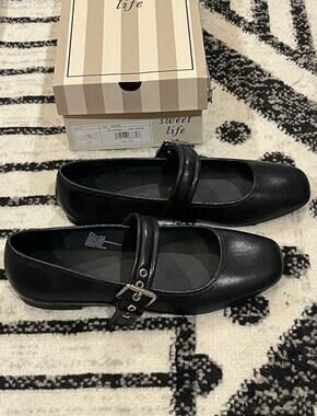 NIB Sweet Life Black Ballet Flats Shoes Size 9
